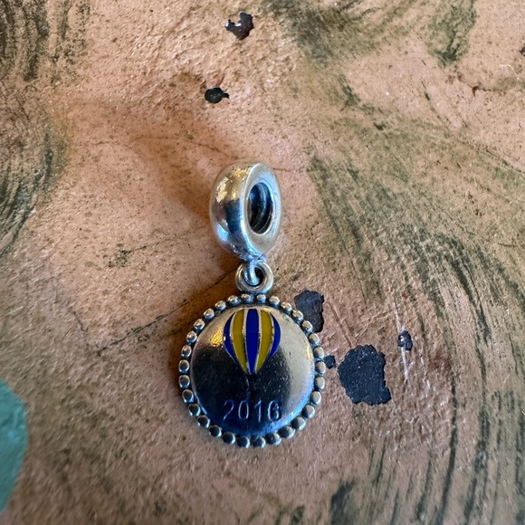 Pandora balloon charm - Picture 4 of 4